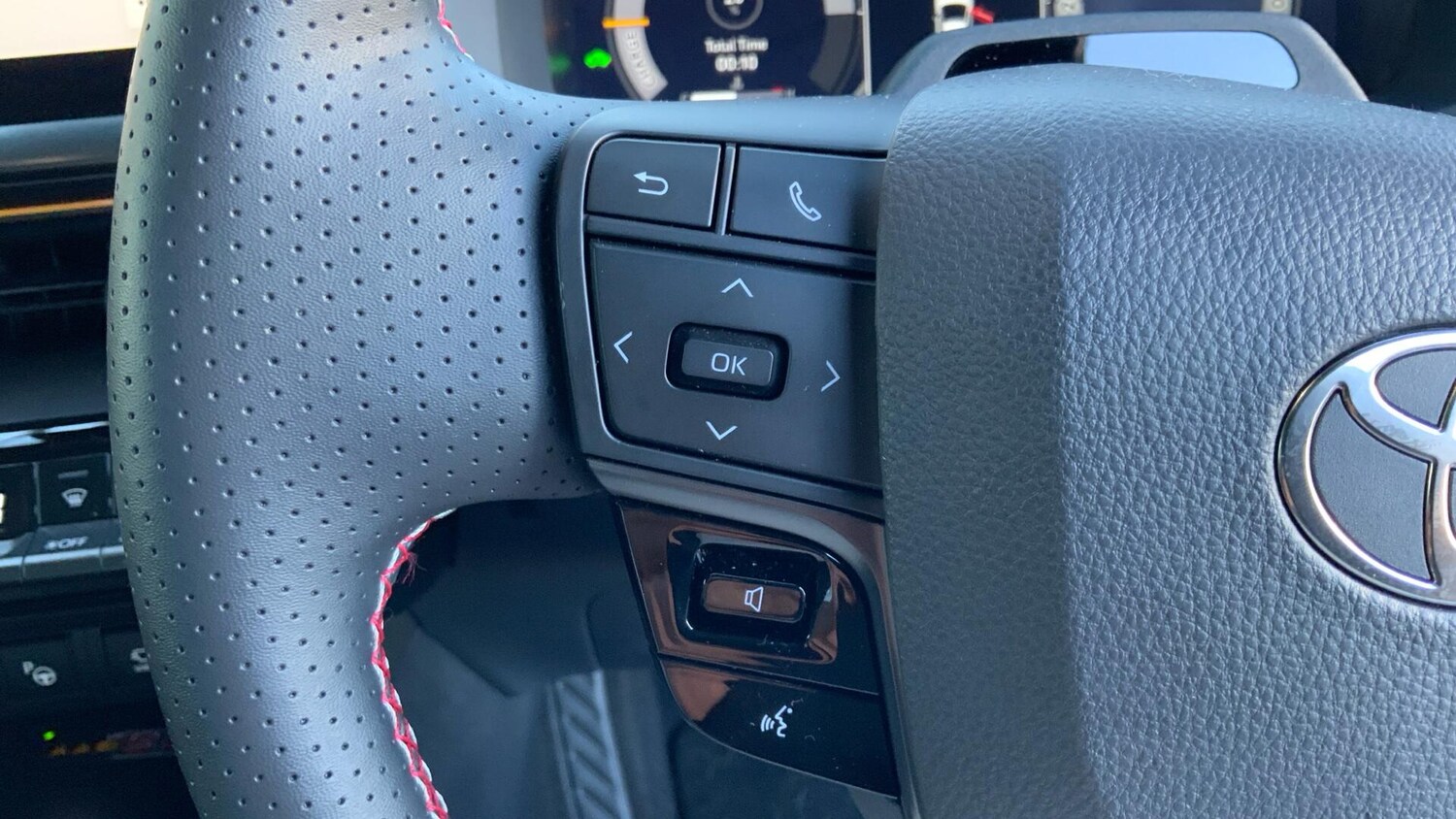 Used Toyota C-HR 2025 for sale - 77268046: Photo 36