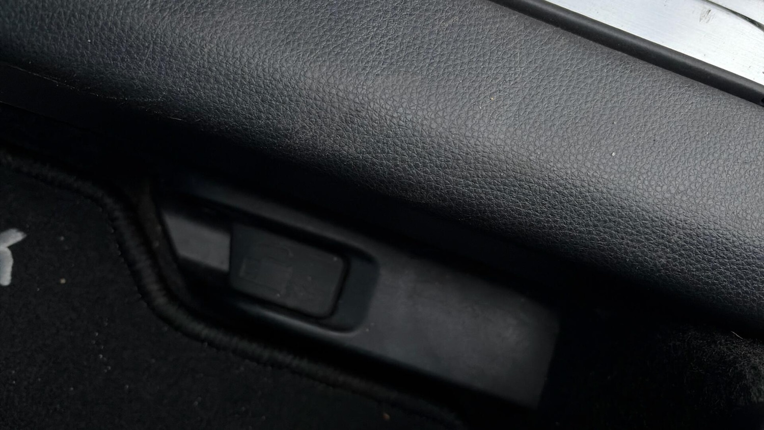 Used Toyota Yaris 2023 for sale - 77144131: Photo 37