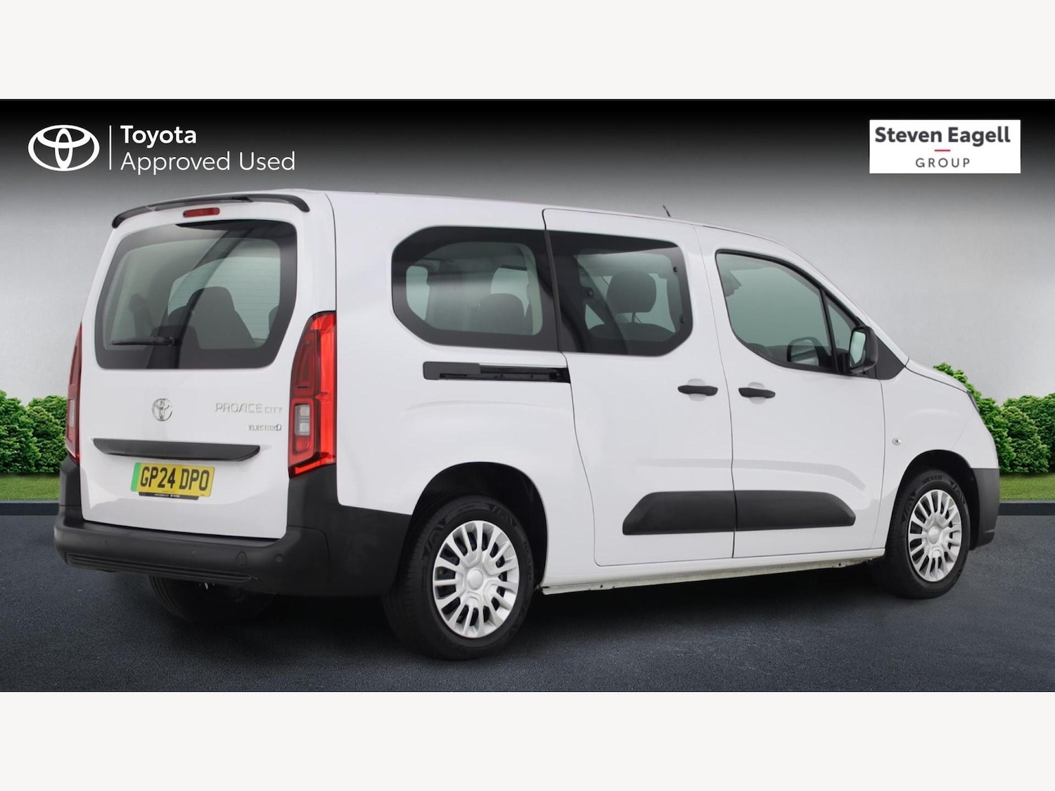 Used Toyota PROACE CITY Verso 2024 for sale - 77215768: Photo 2