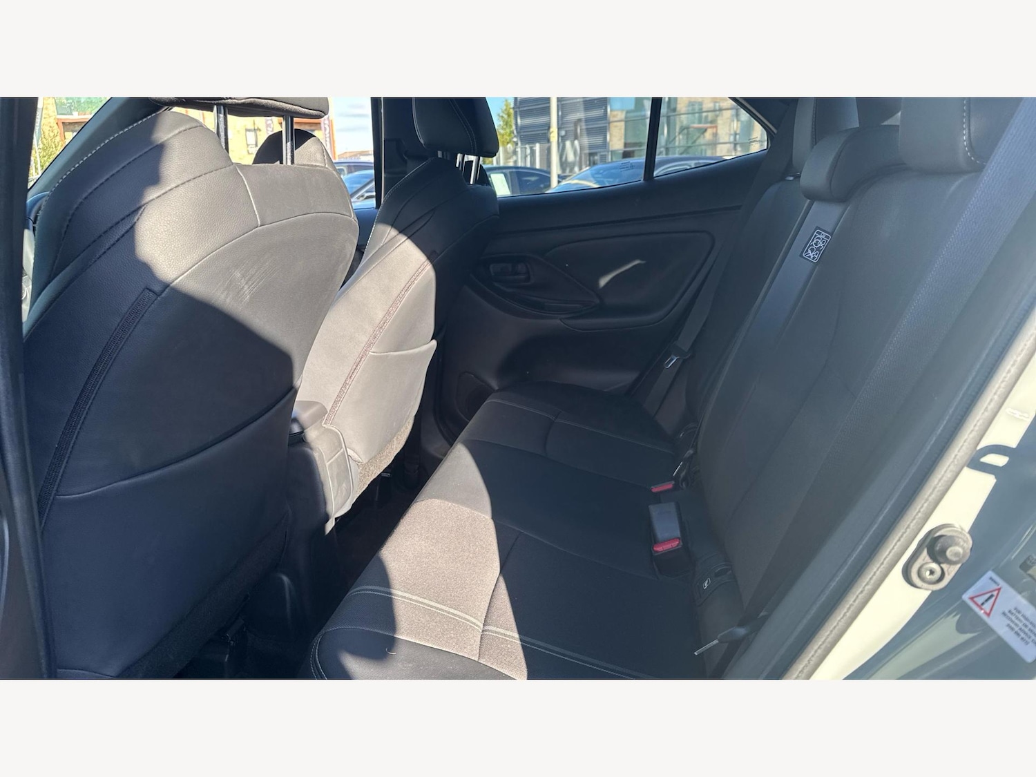 Used Toyota Yaris Cross 2024 for sale - 76398188: Photo 15