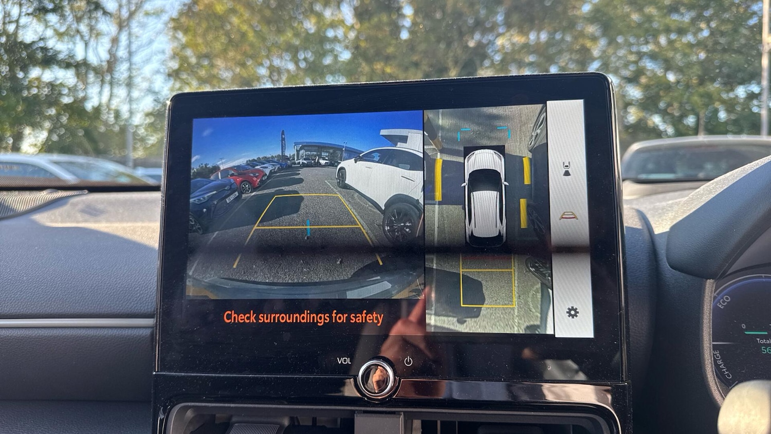 Used Toyota Yaris Cross 2024 for sale - 76398188: Photo 38