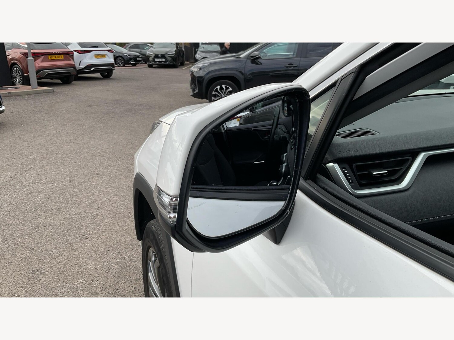 Used Toyota RAV4 2022 for sale - 76975962: Photo 29