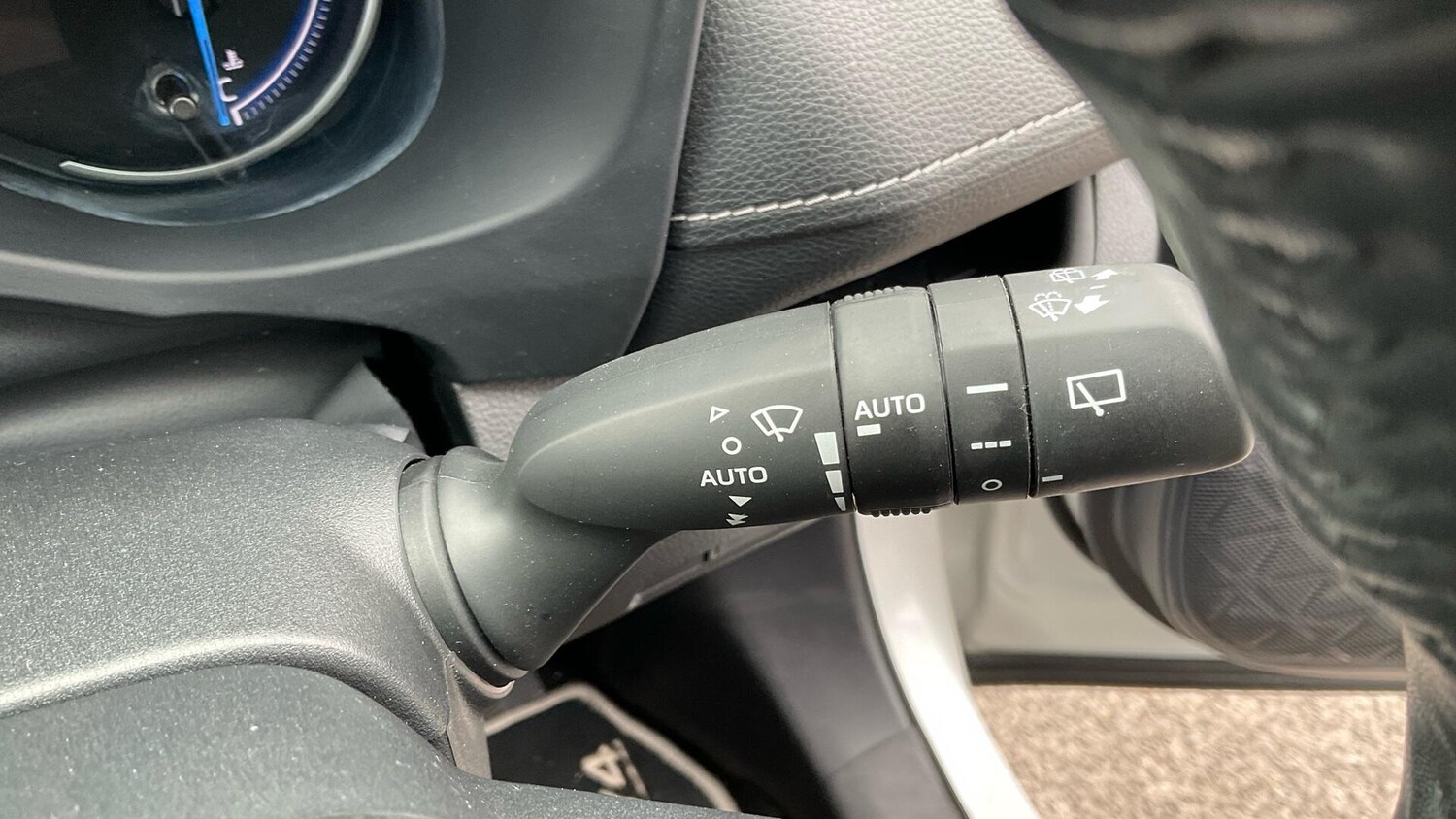 Used Toyota RAV4 2022 for sale - 76975962: Photo 41