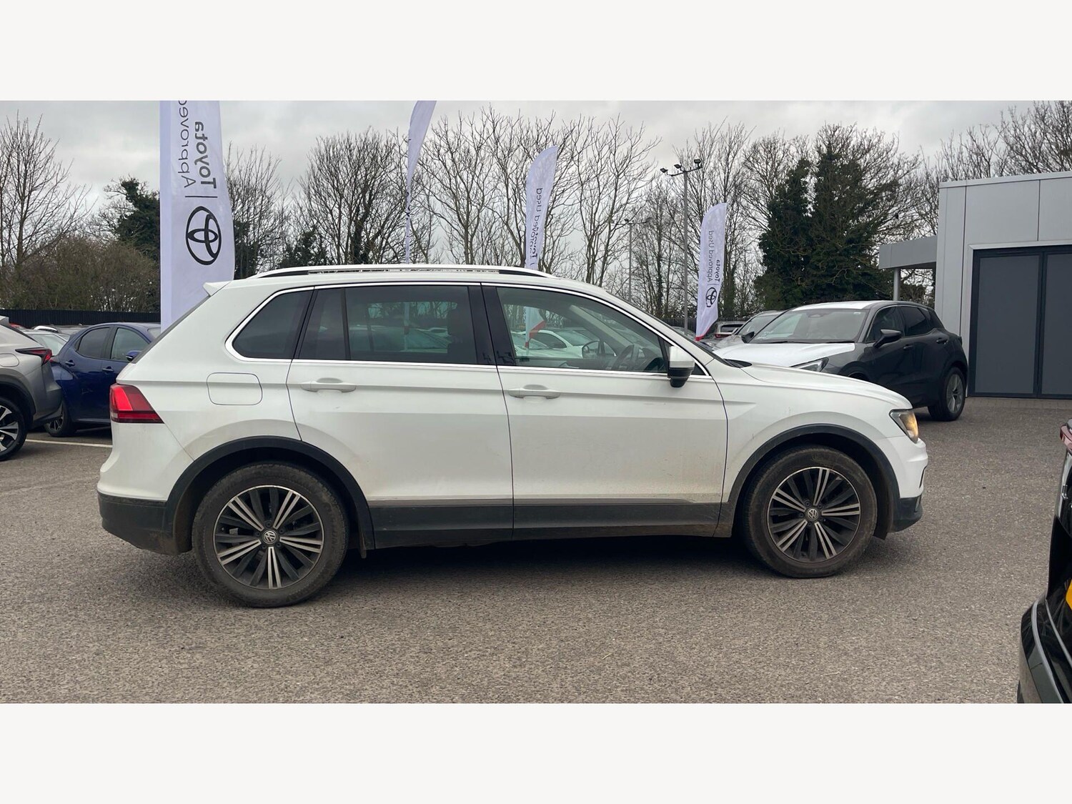 Used Volkswagen Tiguan for sale - 77909181: Photo 18