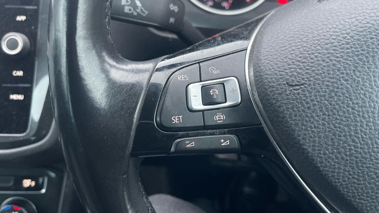 Used Volkswagen Tiguan for sale - 77909181: Photo 34