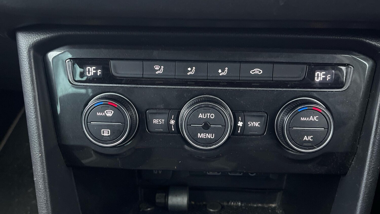 Used Volkswagen Tiguan for sale - 77909181: Photo 39