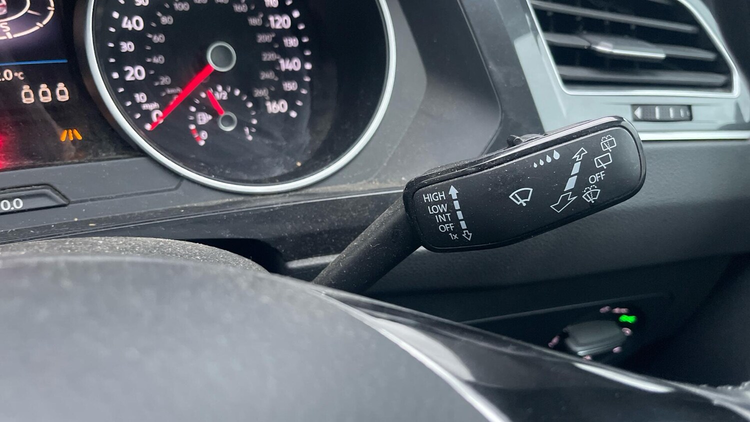 Used Volkswagen Tiguan for sale - 77909181: Photo 41