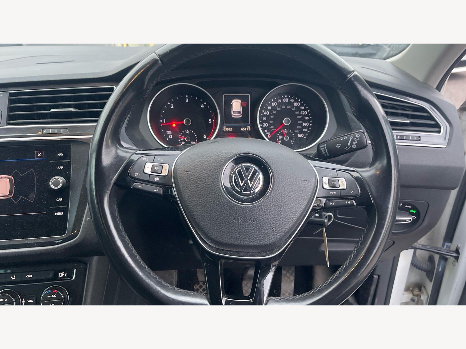 Used Volkswagen Tiguan for sale - 77909181: Photo 8