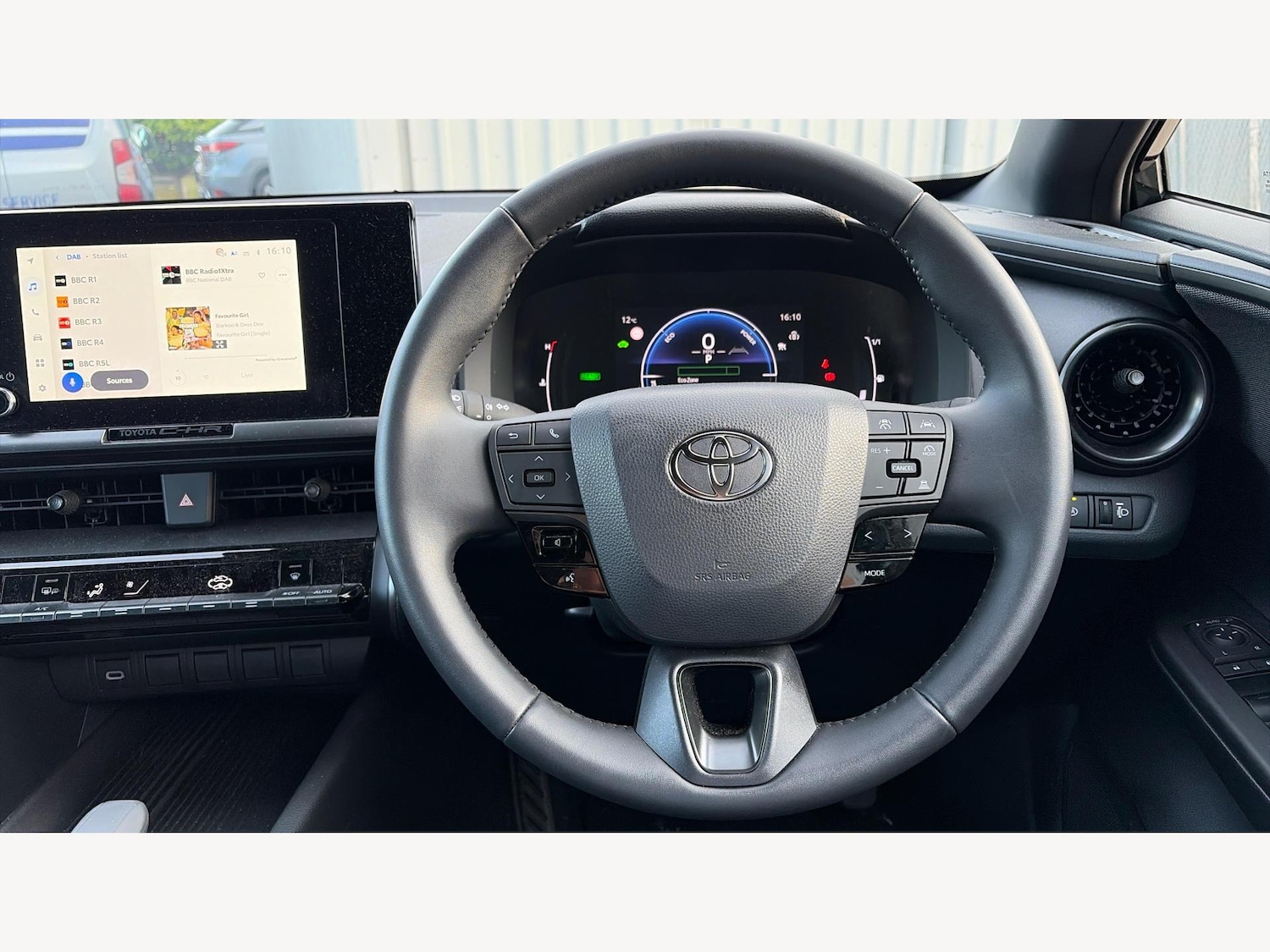Used Toyota C-HR 2025 for sale - 77597726: Photo 8