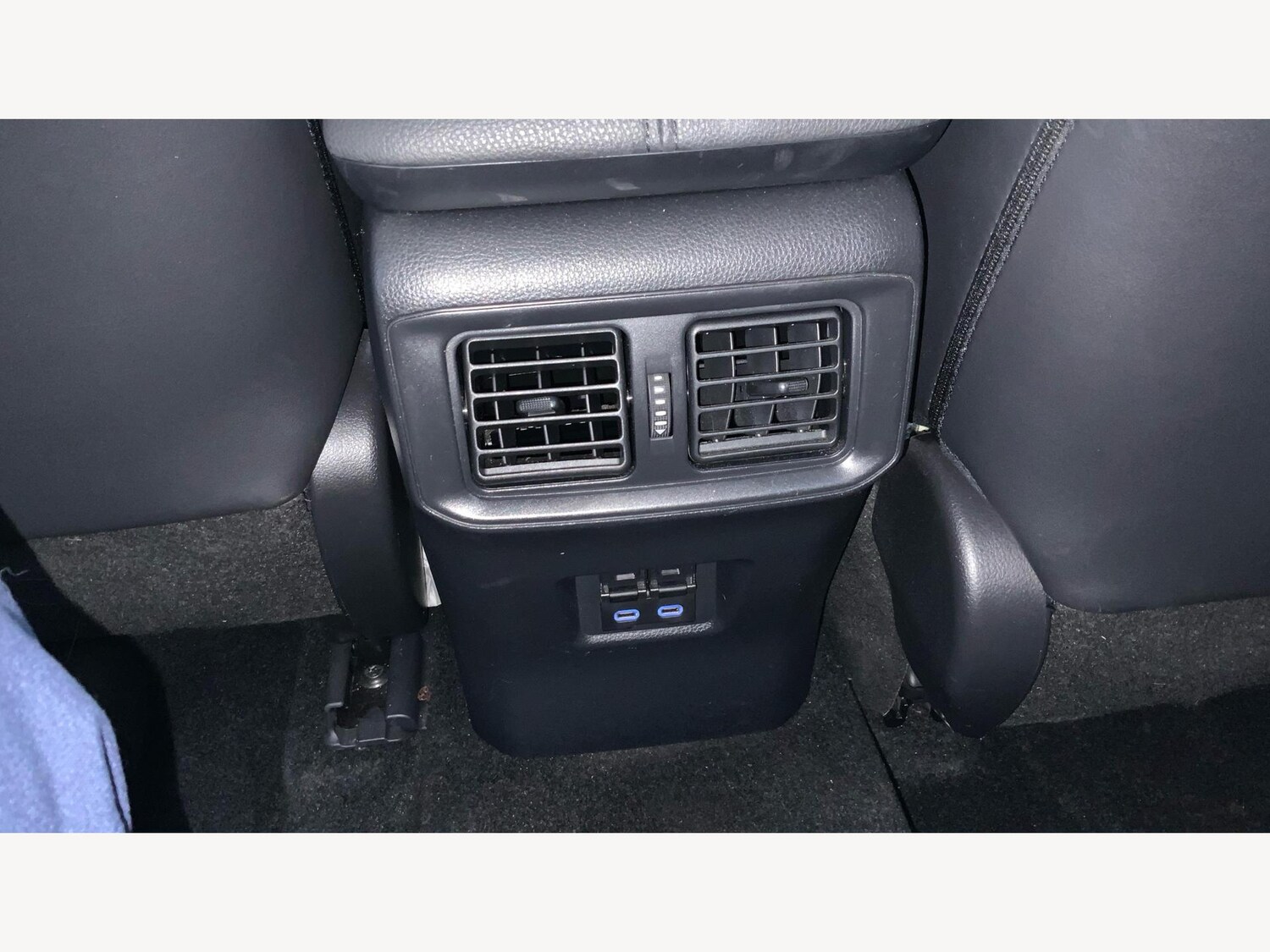 Used Toyota RAV4 2022 for sale - 76388065: Photo 23