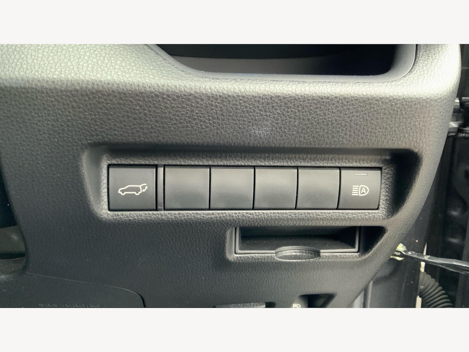 Used Toyota RAV4 2022 for sale - 76388065: Photo 34