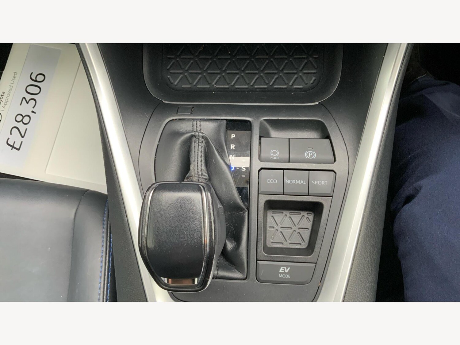 Used Toyota RAV4 2022 for sale - 76388065: Photo 39