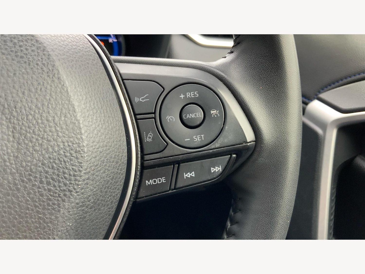 Used Toyota RAV4 2022 for sale - 76388065: Photo 41