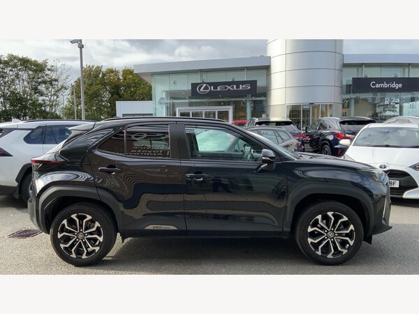 Used Toyota Yaris Cross 2023 for sale - 76258995: Photo 18