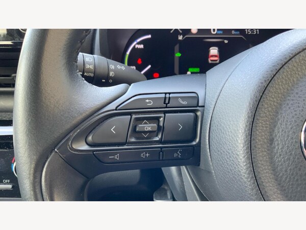 Used Toyota Yaris Cross 2023 for sale - 76258995: Photo 22