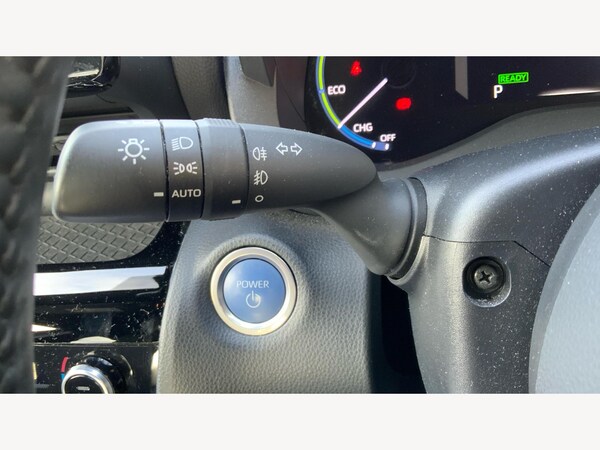 Used Toyota Yaris Cross 2023 for sale - 76258995: Photo 29