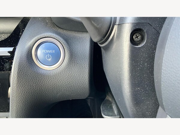 Used Toyota Yaris Cross 2023 for sale - 76258995: Photo 31