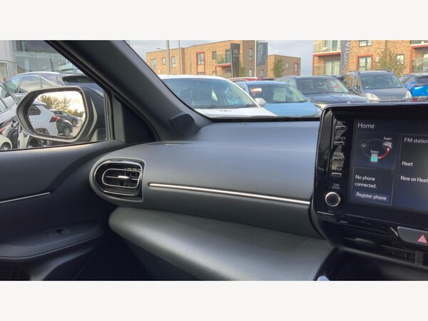Used Toyota Yaris Cross 2023 for sale - 76258995: Photo 32
