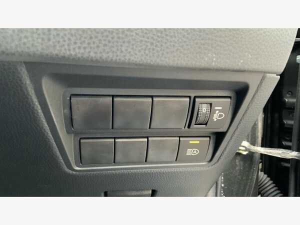 Used Toyota Yaris Cross 2023 for sale - 76258995: Photo 35