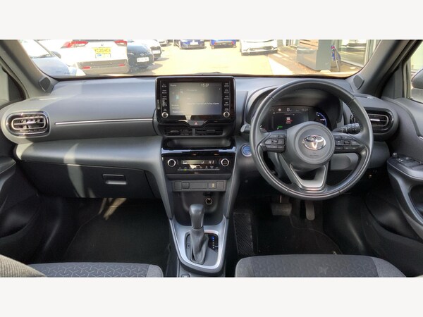 Used Toyota Yaris Cross 2023 for sale - 76258995: Photo 7