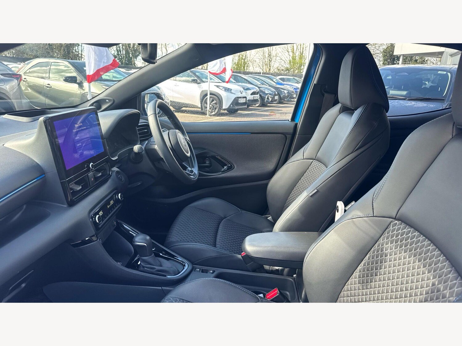 Used Toyota Yaris 2024 for sale - 78072671: Photo 12