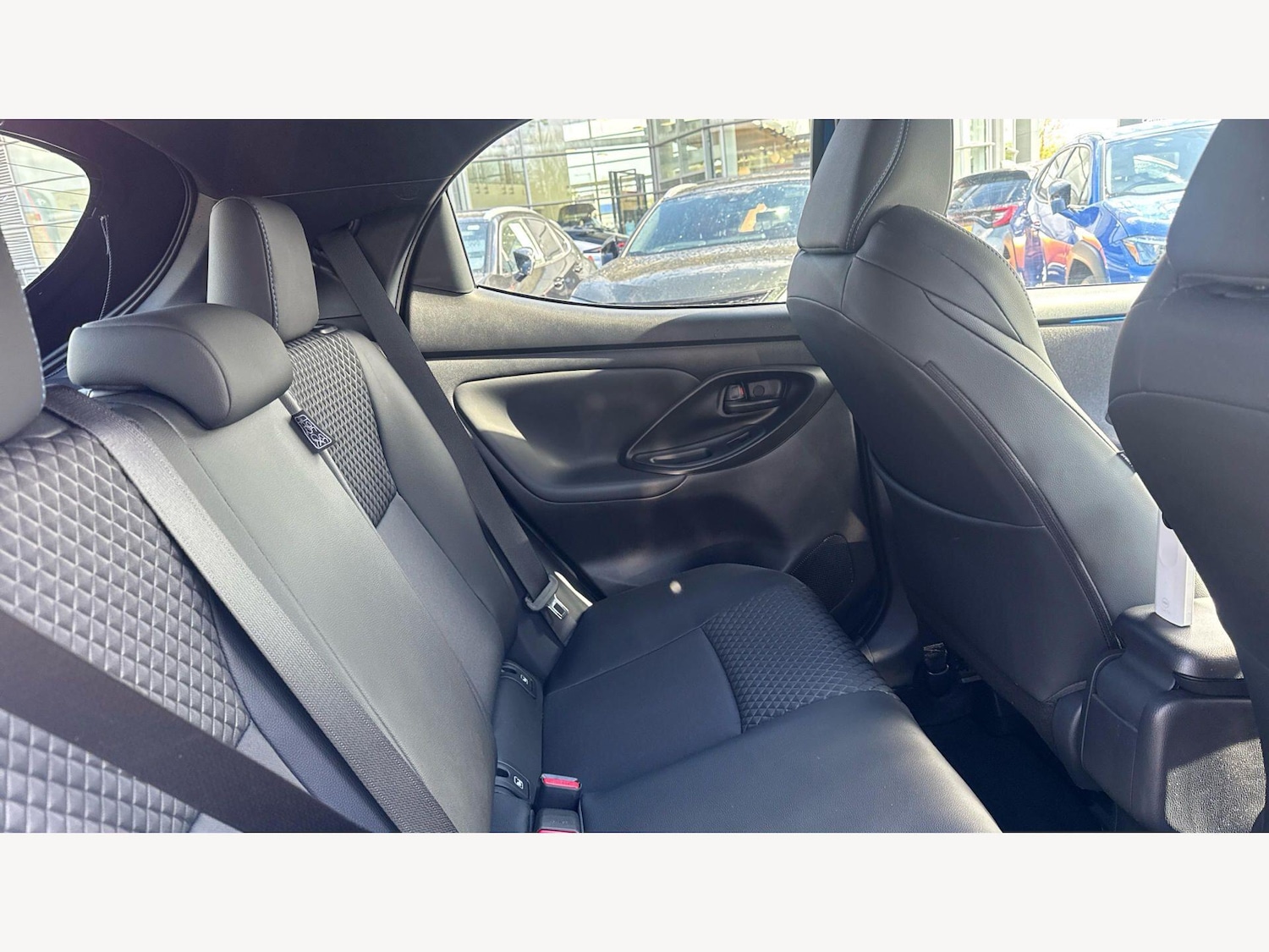 Used Toyota Yaris 2024 for sale - 78072671: Photo 14