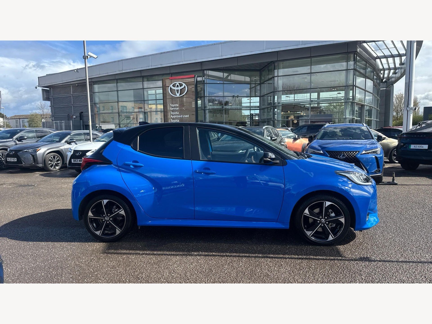 Used Toyota Yaris 2024 for sale - 78072671: Photo 18