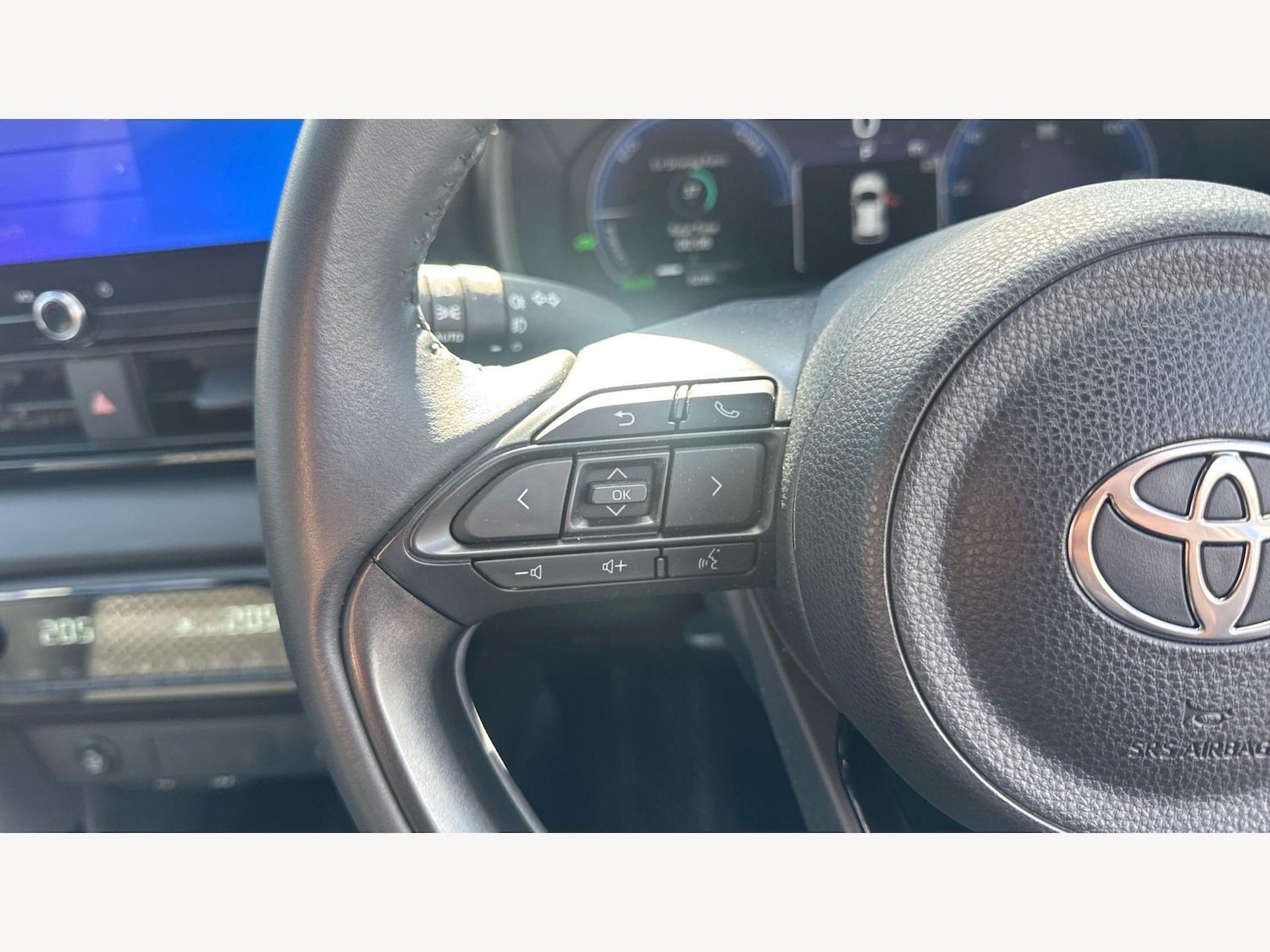 Used Toyota Yaris 2024 for sale - 78072671: Photo 25