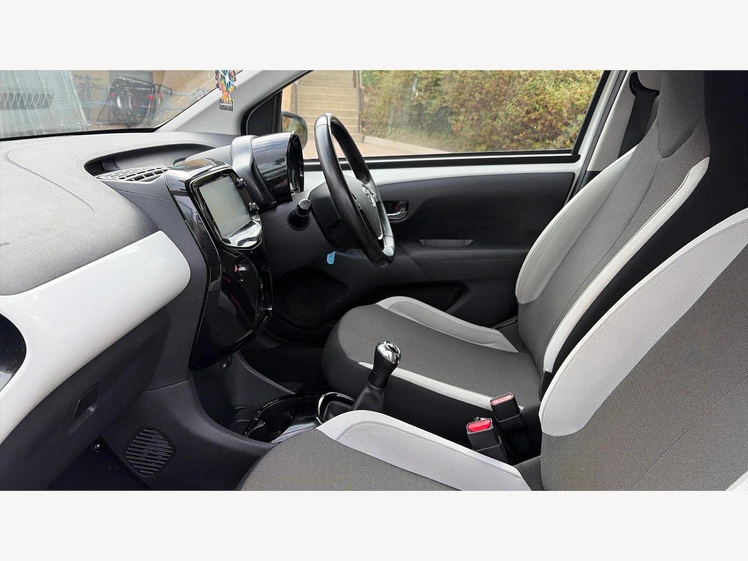 Used Toyota AYGO 2017 for sale - 76425716: Photo 12