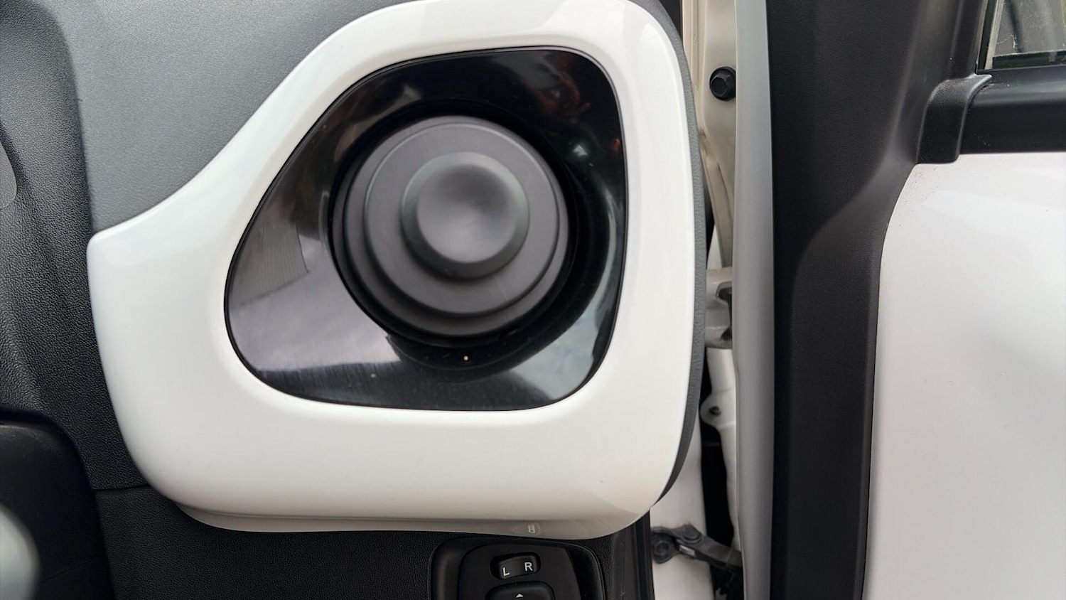 Used Toyota AYGO 2017 for sale - 76425716: Photo 33