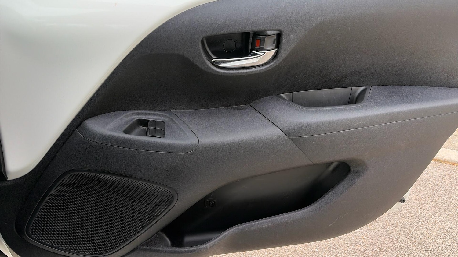 Used Toyota AYGO 2017 for sale - 76425716: Photo 35