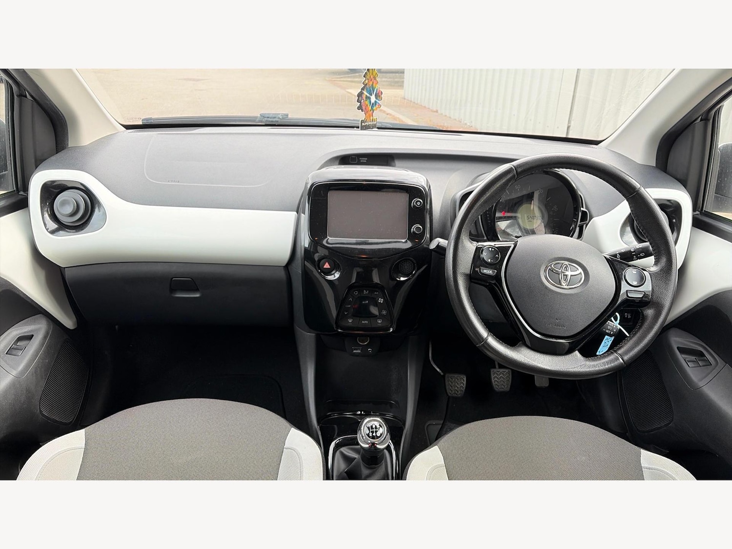 Used Toyota AYGO 2017 for sale - 76425716: Photo 7