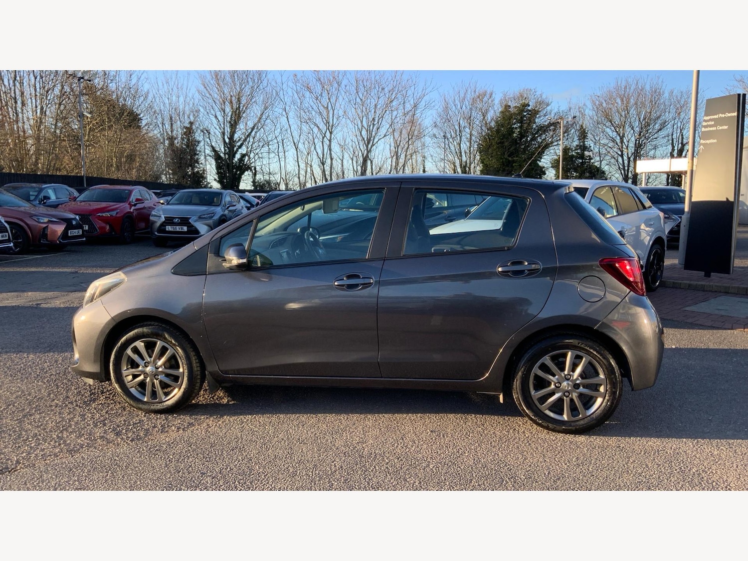 Used Toyota Yaris 2015 for sale - 77144571: Photo 19