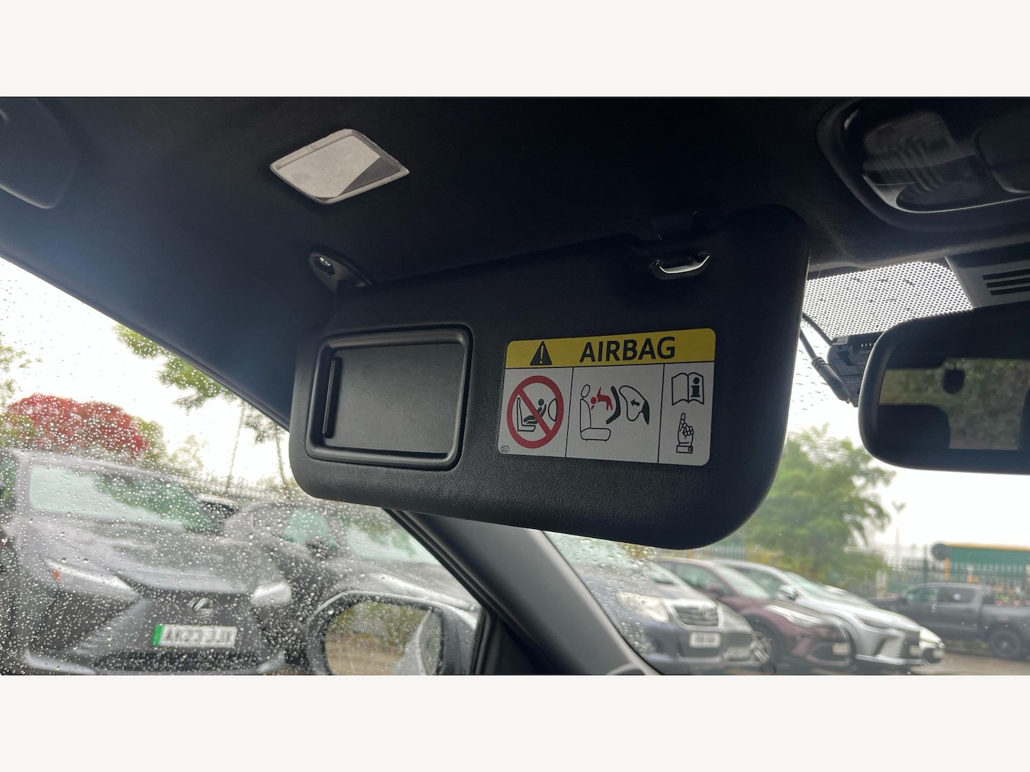Used Toyota Yaris 2025 for sale - 76002230: Photo 40