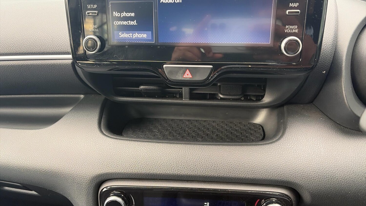 Used Toyota Yaris 2023 for sale - 77109548: Photo 37