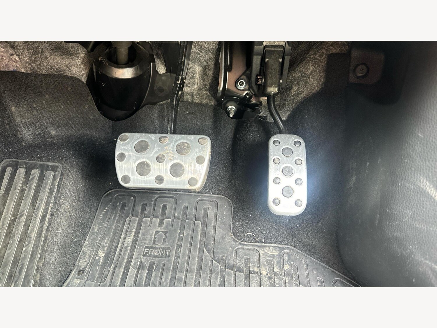 Used Toyota Yaris 2024 for sale - 77060286: Photo 31