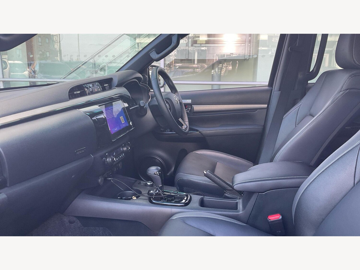 Used Toyota Hilux 2025 for sale - 76472190: Photo 12