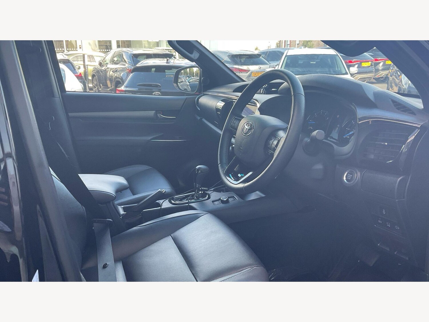 Used Toyota Hilux 2025 for sale - 76472190: Photo 13