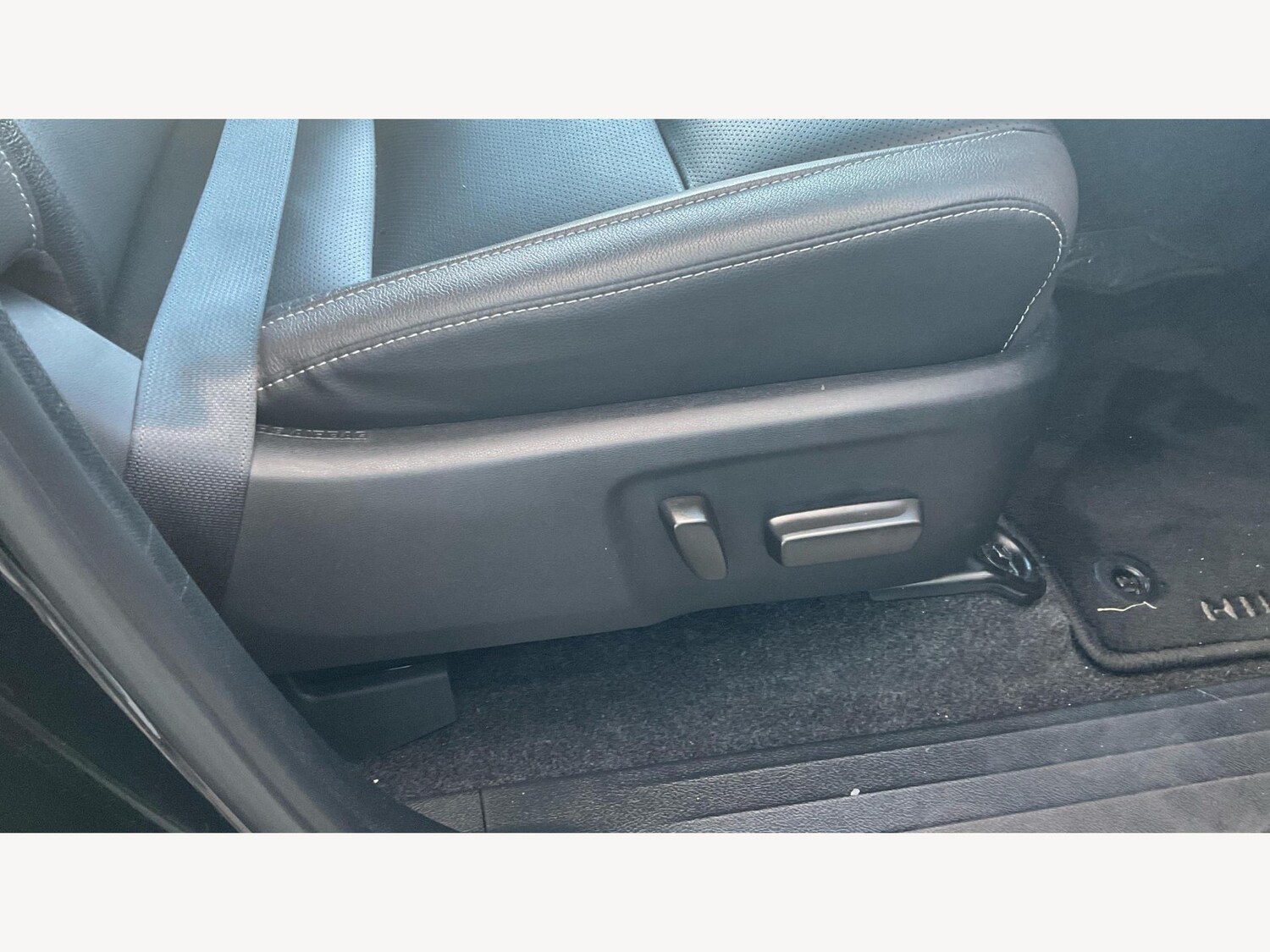 Used Toyota Hilux 2025 for sale - 76472190: Photo 26