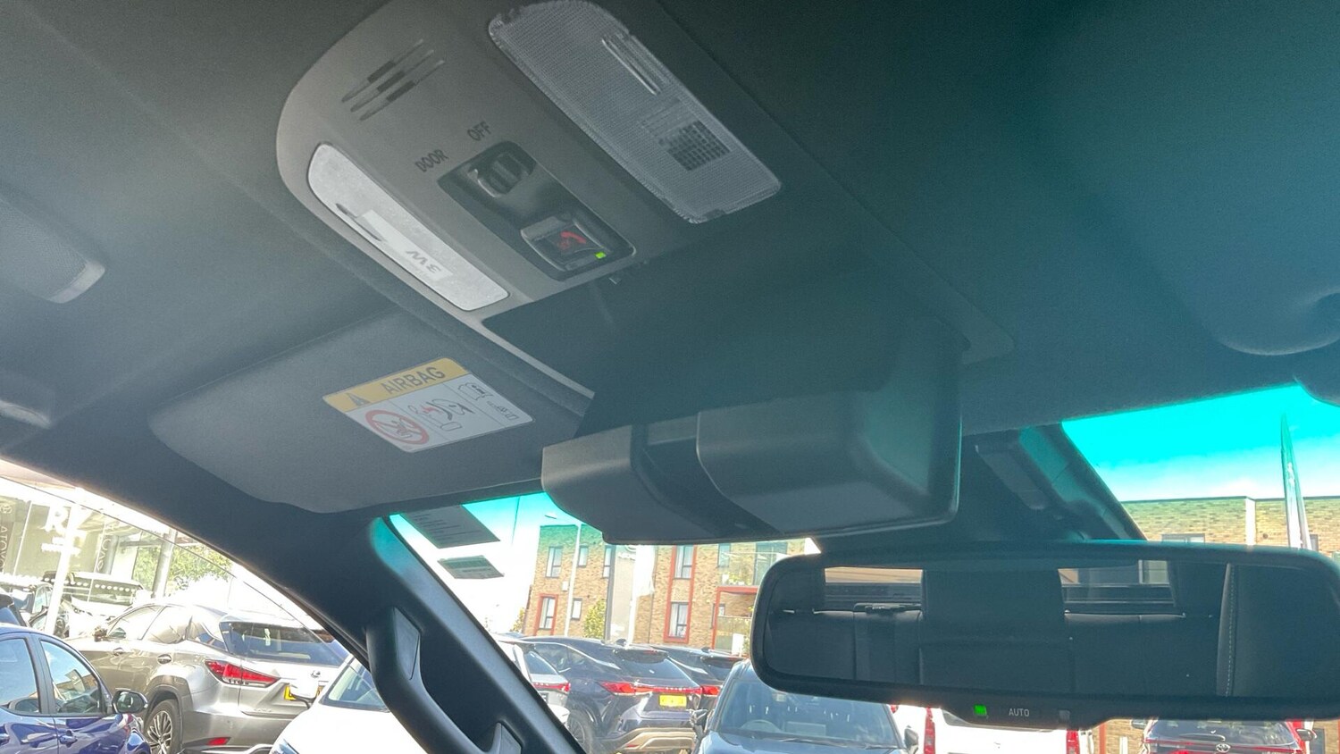 Used Toyota Hilux 2025 for sale - 76472190: Photo 37