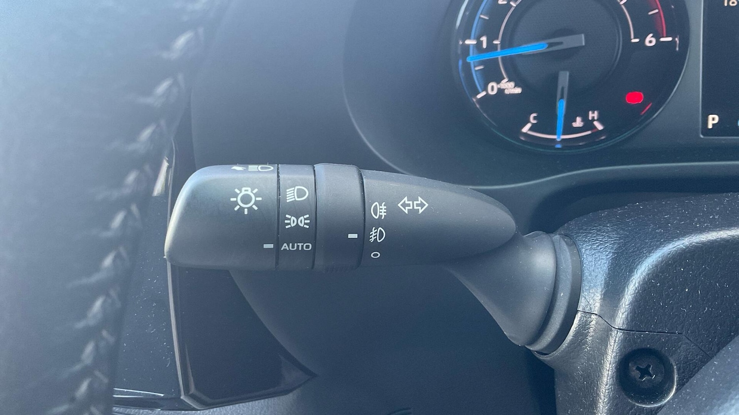 Used Toyota Hilux 2025 for sale - 76472190: Photo 40