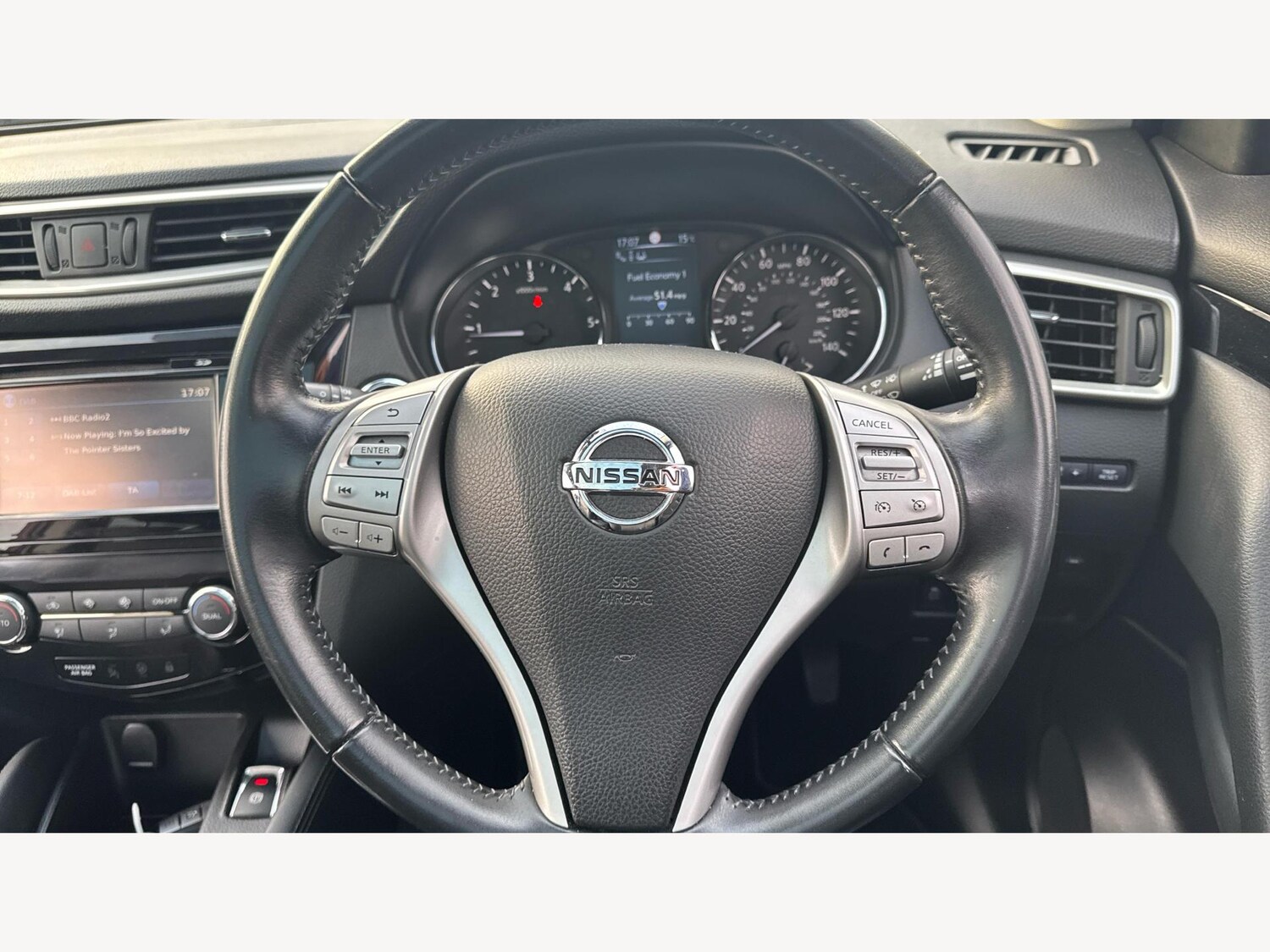 Used Nissan Qashqai 2016 for sale - 76137611: Photo 10