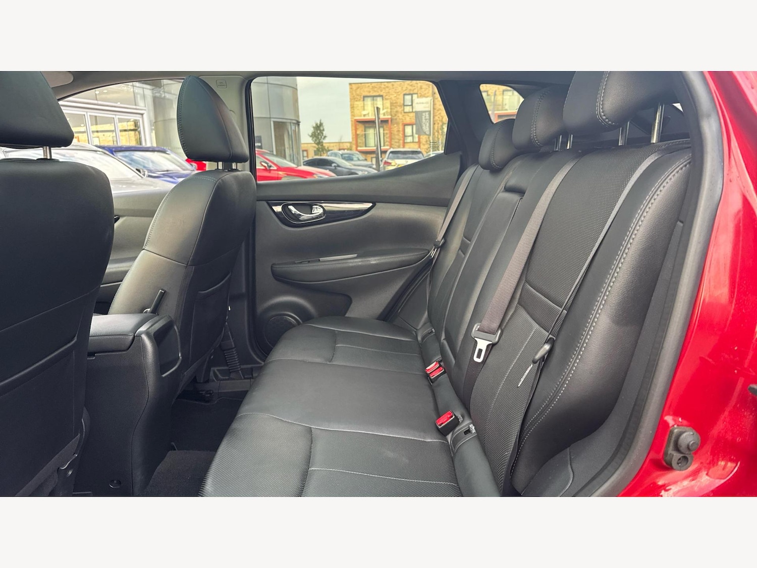 Used Nissan Qashqai 2016 for sale - 76137611: Photo 15