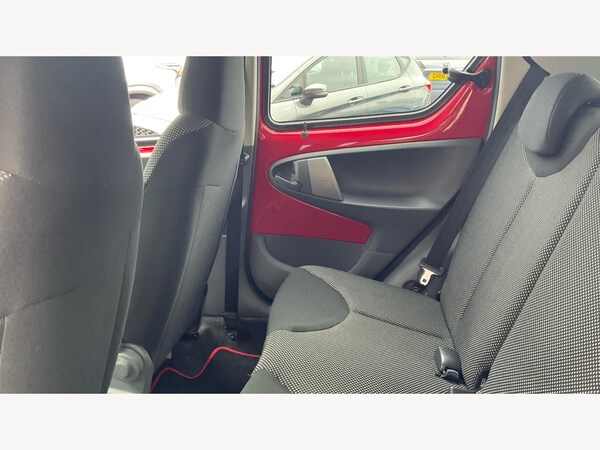 Used Toyota AYGO 2012 for sale - 76200159: Photo 15