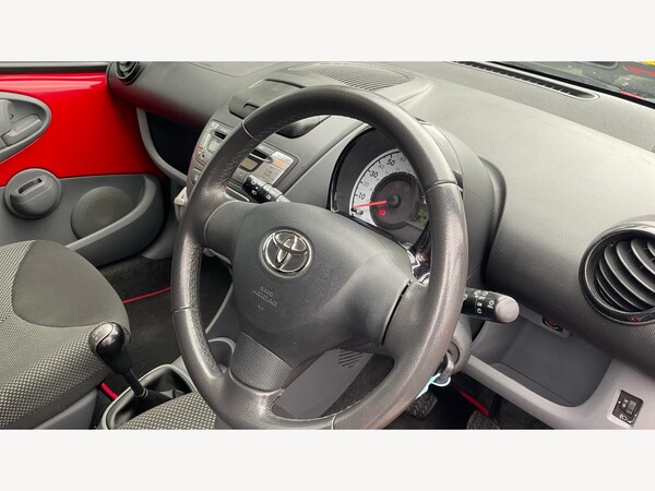 Used Toyota AYGO 2012 for sale - 76200159: Photo 34