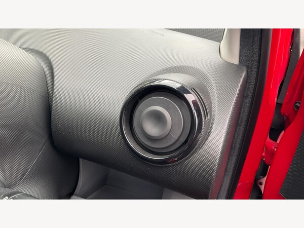 Used Toyota AYGO 2012 for sale - 76200159: Photo 38