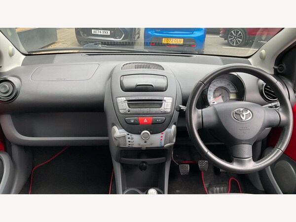 Used Toyota AYGO 2012 for sale - 76200159: Photo 7