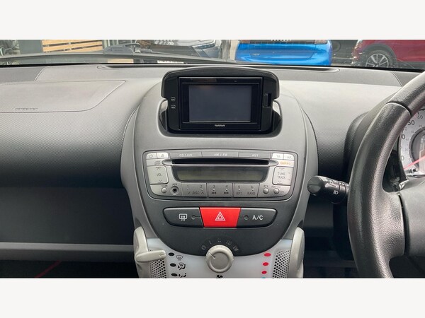 Used Toyota AYGO 2012 for sale - 76200159: Photo 9