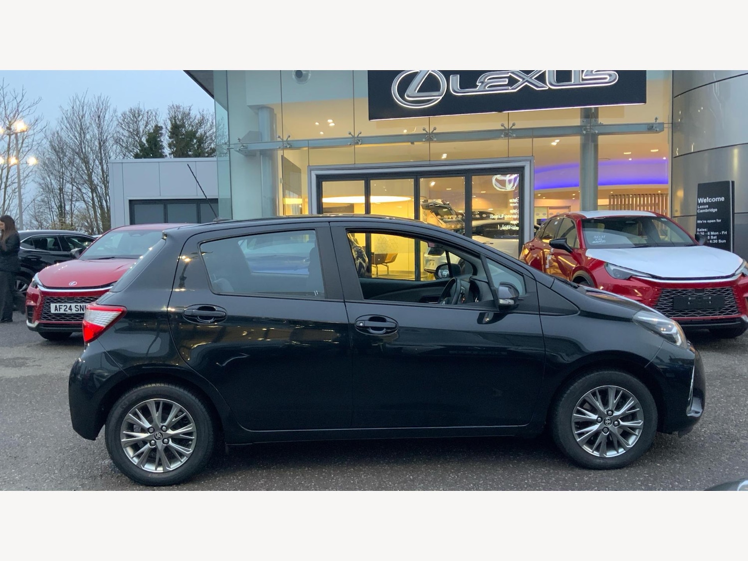 Used Toyota Yaris 2017 for sale - 77156580: Photo 18