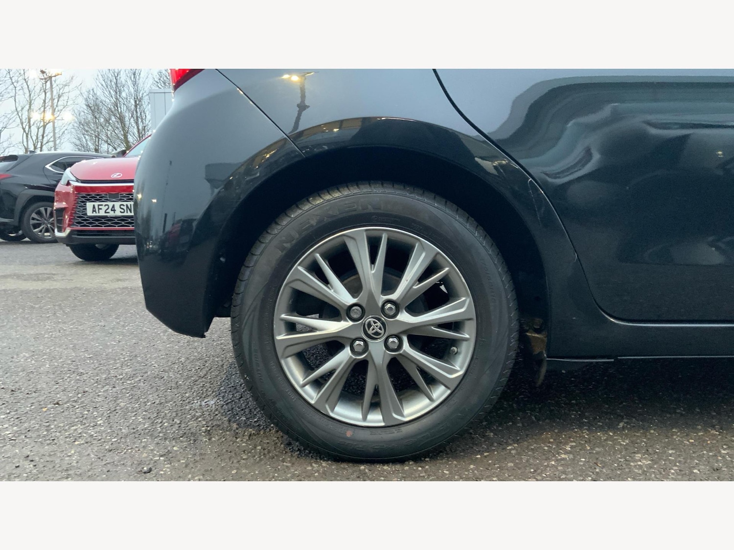 Used Toyota Yaris 2017 for sale - 77156580: Photo 20